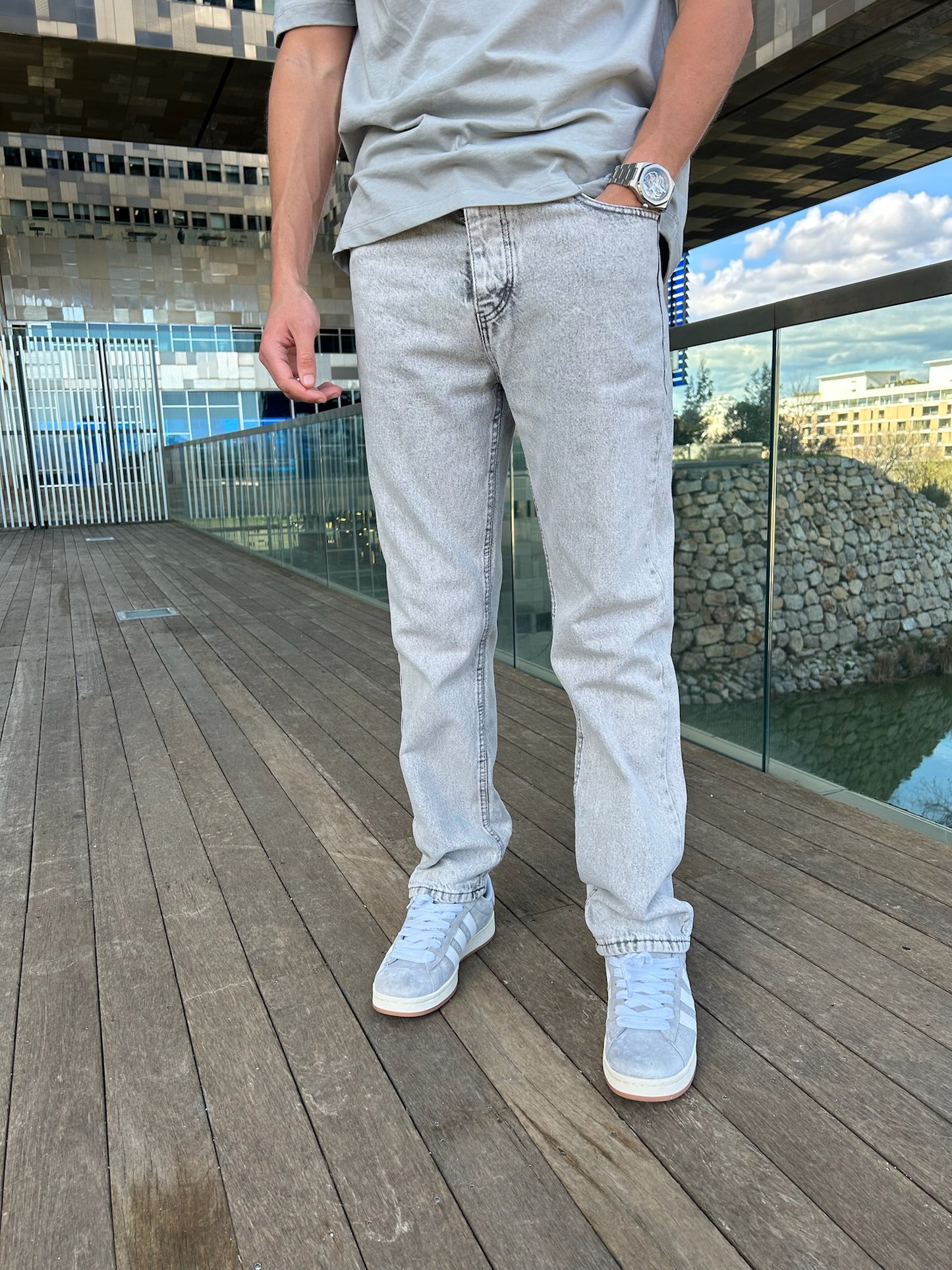 JEAN LARGE GRIS