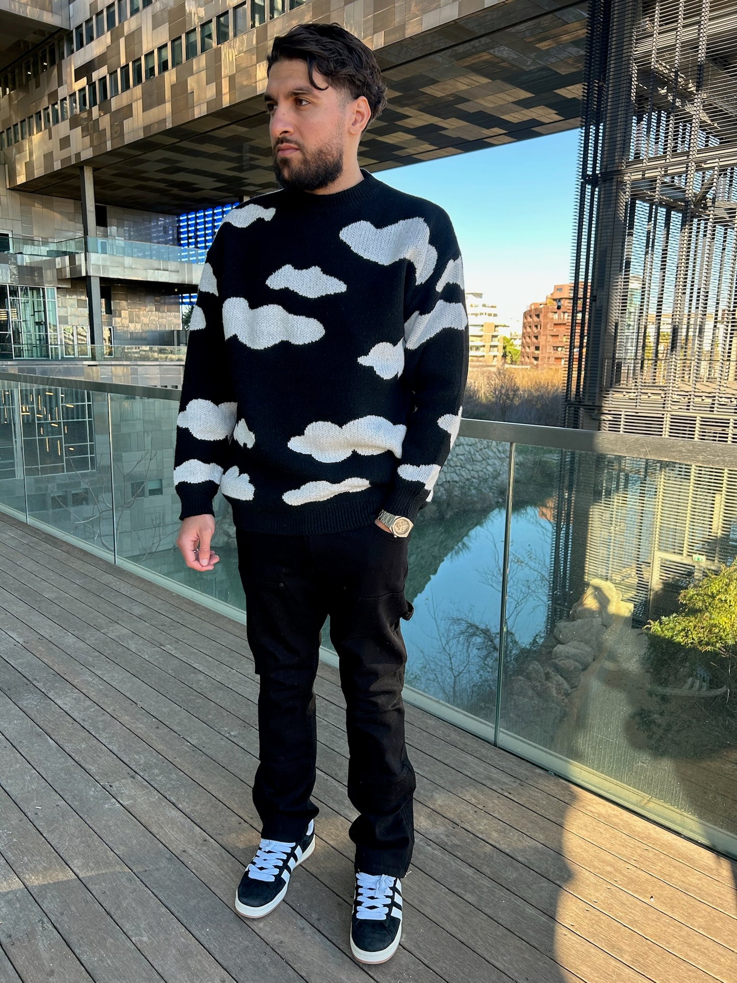 PULL SKY NOIR